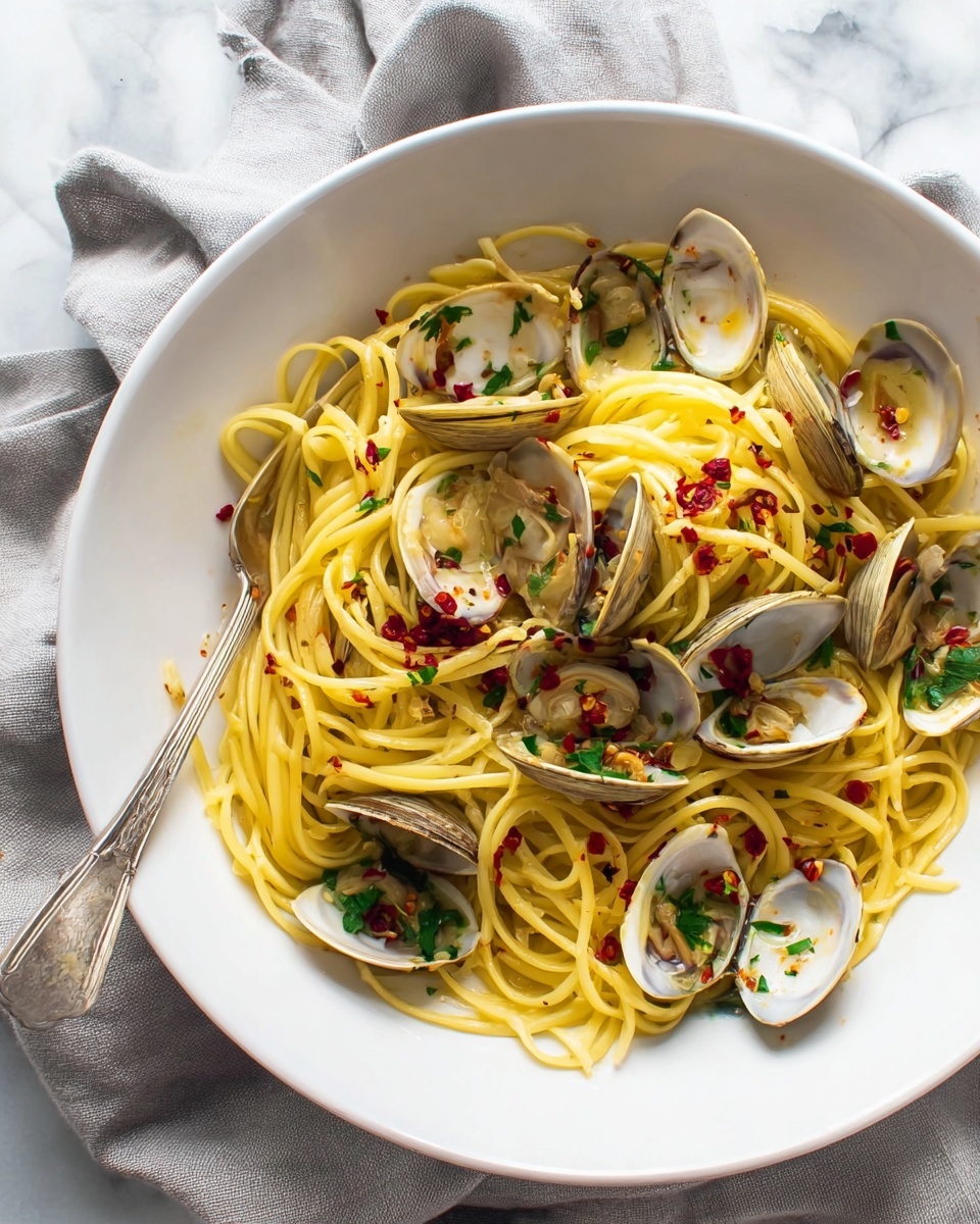 Linguine with Clams in White Wine Sauce Recipe - Recipe Image