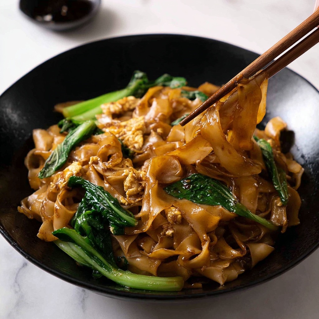 Pad See Ew - Thai Stir Fried Noodles Recipe - Recipe Image